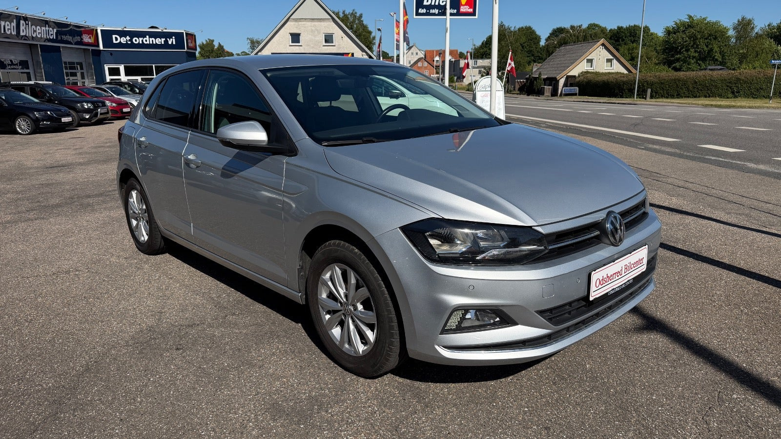 Sølv VW Polo fra 2020
