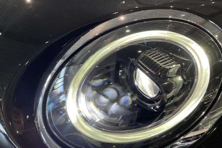 Sort Mini Cooper fra 2022