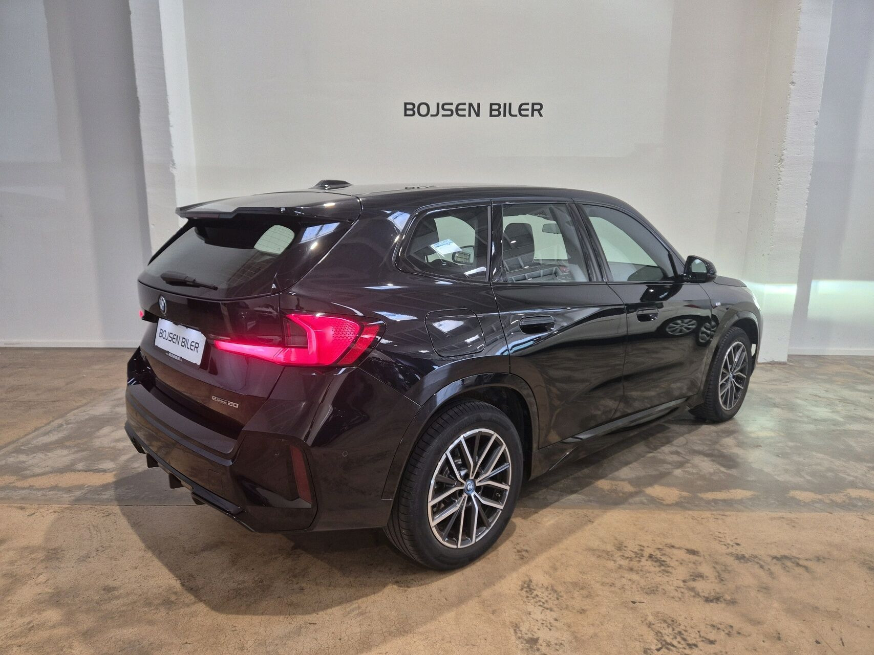 undefined BMW iX1 fra 2024