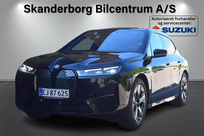 Sort BMW iX fra 2023