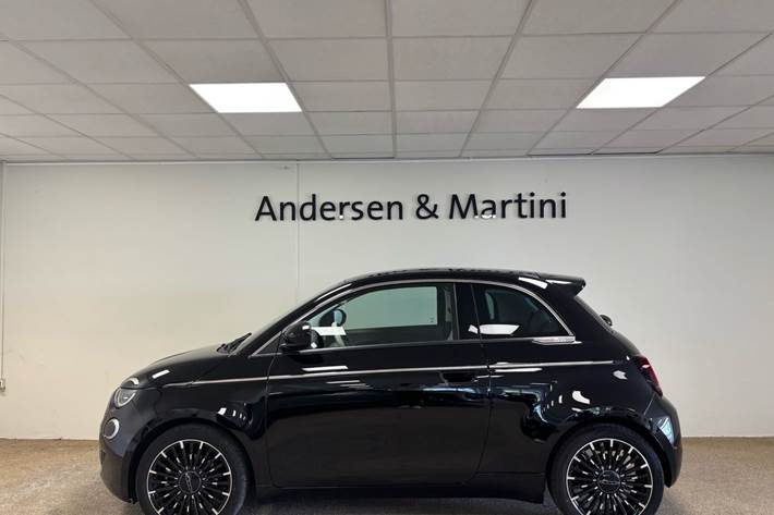 Sort Fiat 500e fra 2023