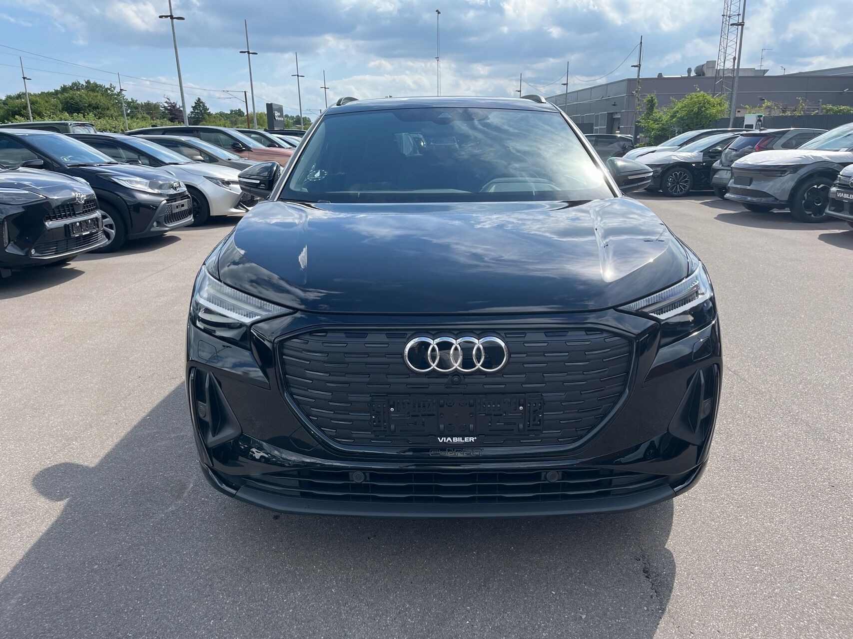 Sort Audi Q4 fra 2026