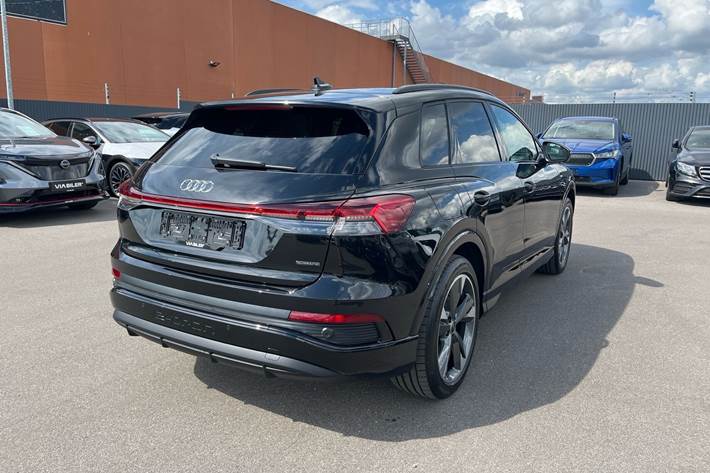 Sort Audi Q4 fra 2026