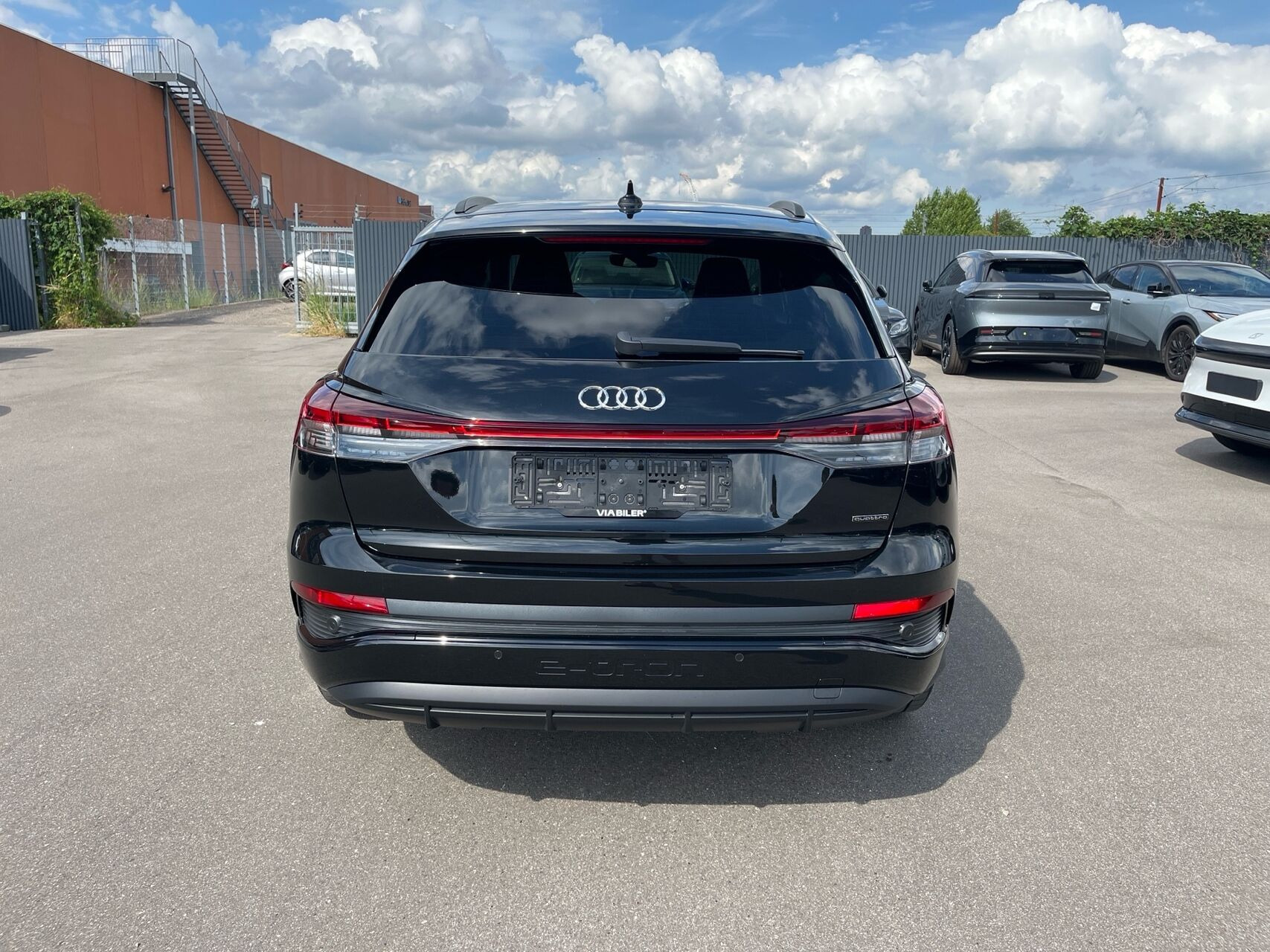 Sort Audi Q4 fra 2026