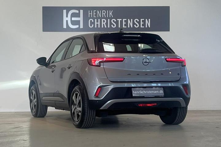 Sølv Opel Mokka-e fra 2025