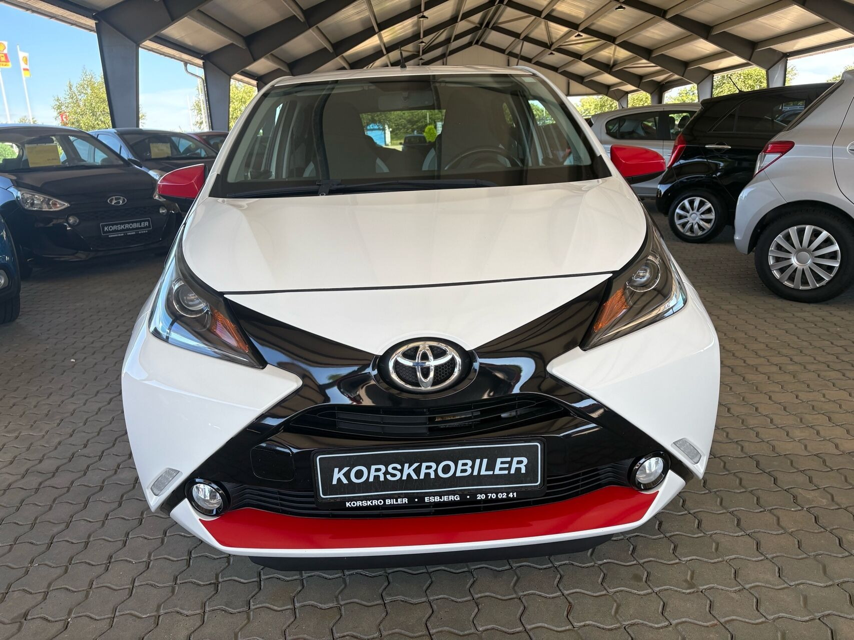 Hvid Toyota Aygo fra 2016