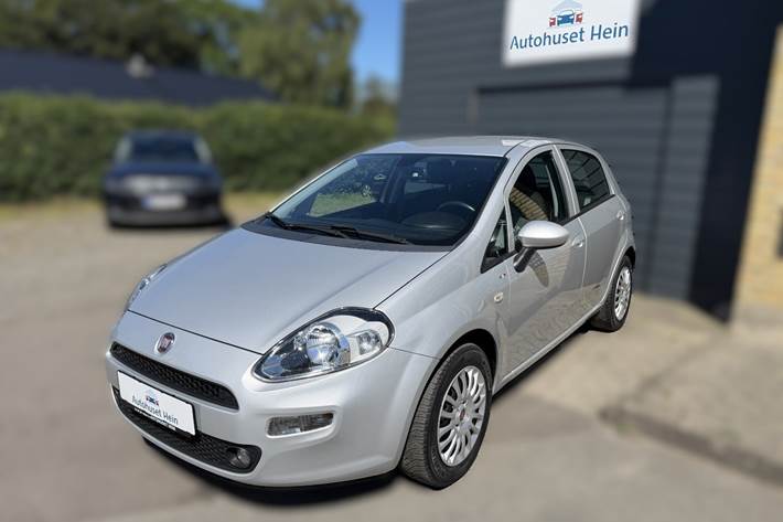 Sølv Fiat Punto fra 2018