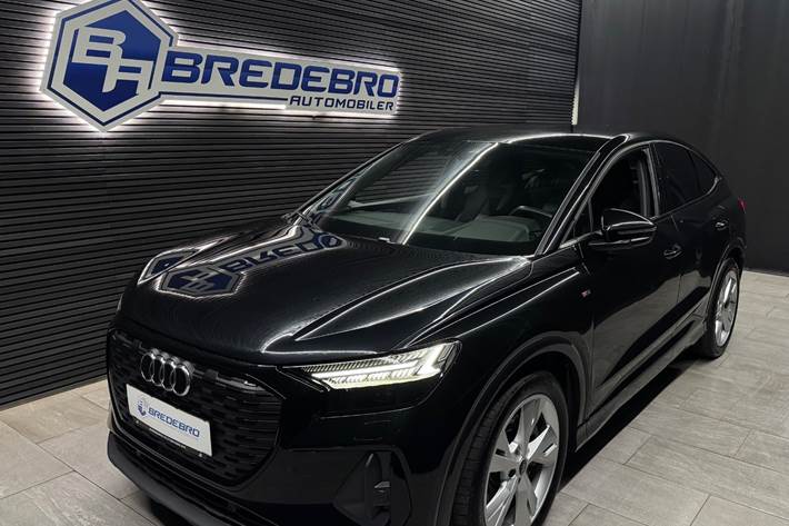 Sort Audi Q4 e-tron fra 2024