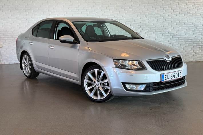 Sølv Skoda Octavia fra 2016