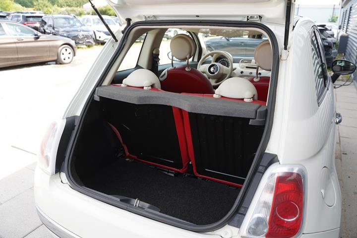 Hvid Fiat 500 fra 2008