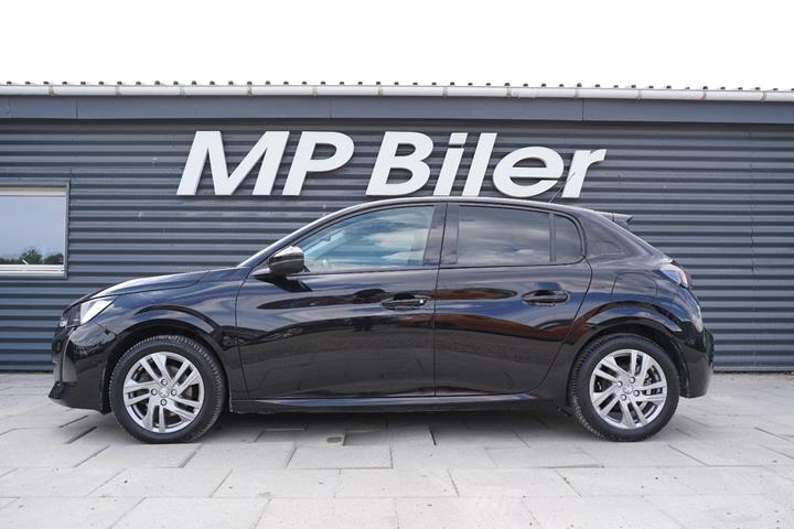 Sort Peugeot 208 fra 2020