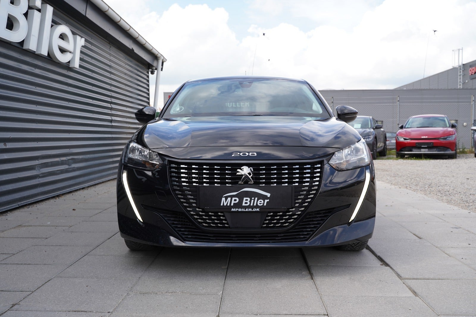 Sort Peugeot 208 fra 2020