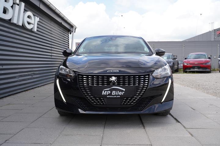 Sort Peugeot 208 fra 2020