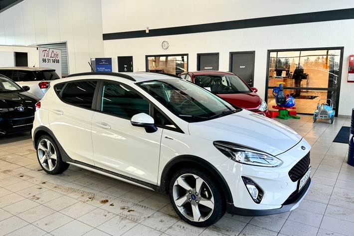 Hvid Ford Fiesta fra 2019