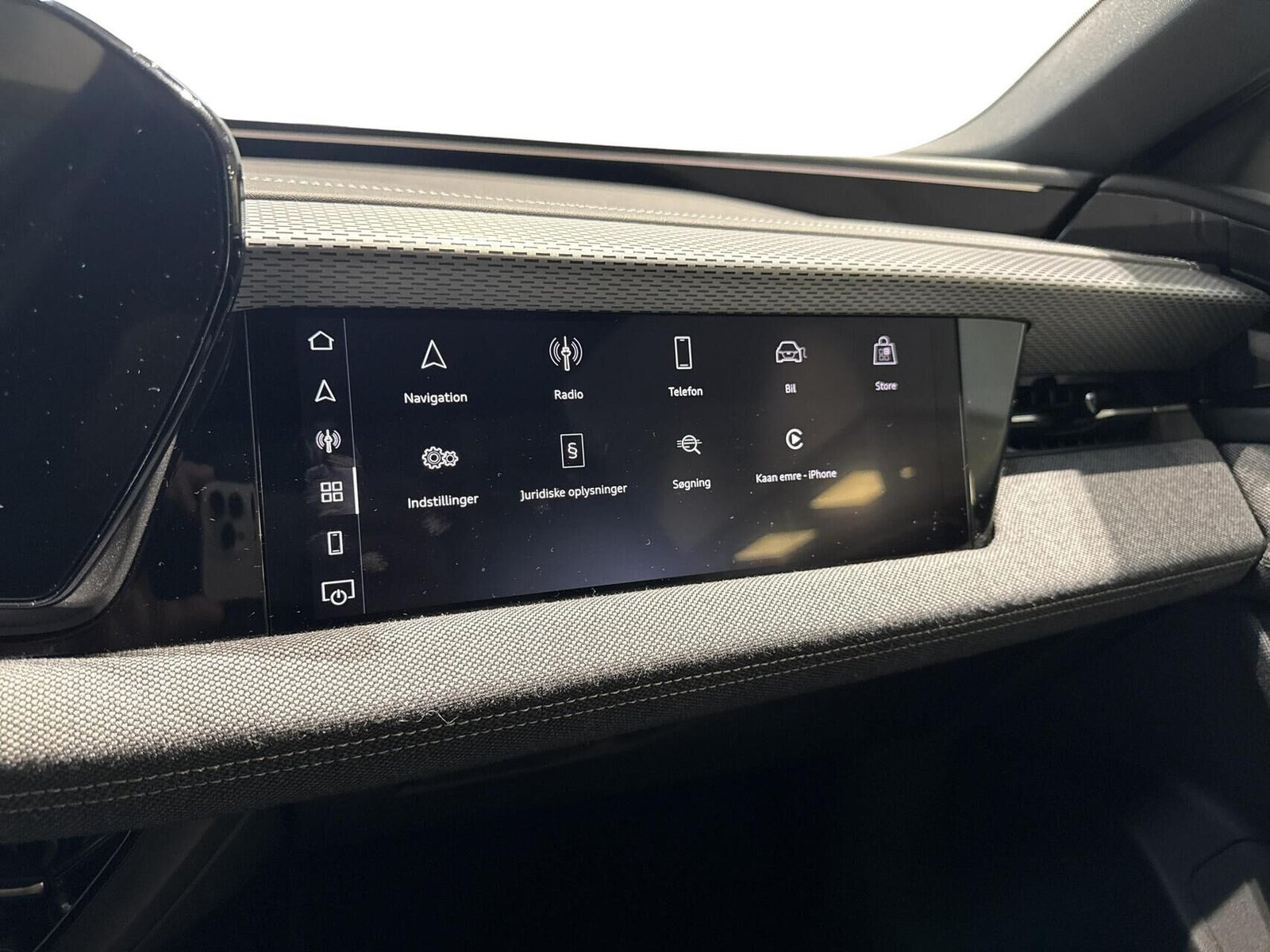 Sort Audi A6 e-tron fra 2025