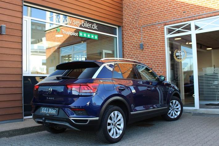 Blå VW T-Roc fra 2021