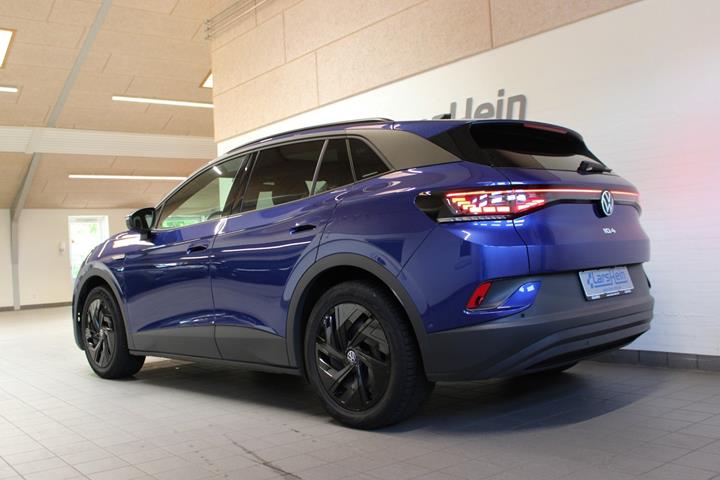 Blå VW ID.4 fra 2023