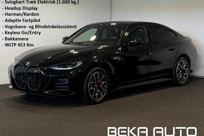 Sort BMW i4 fra 2023 set udefra