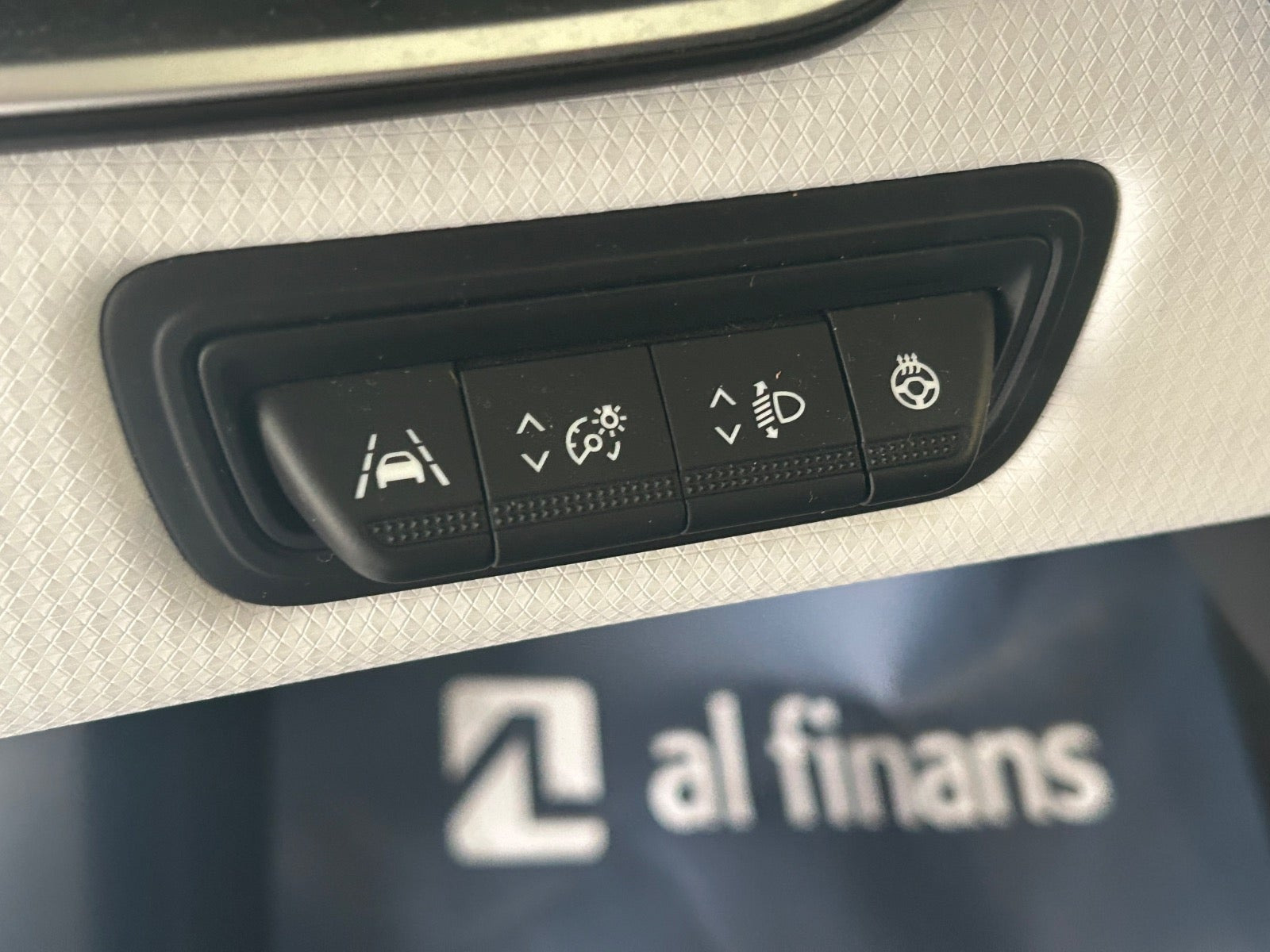 Hvid Renault Clio V fra 2021