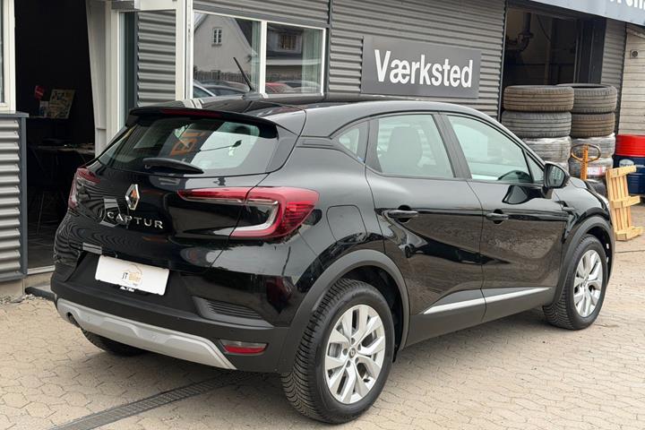 Sort Renault Captur fra 2020