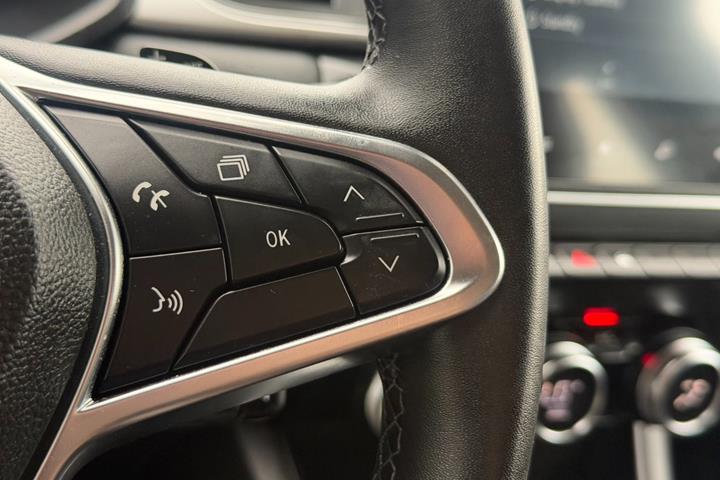 Sort Renault Captur fra 2020