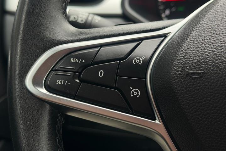 Sort Renault Captur fra 2020