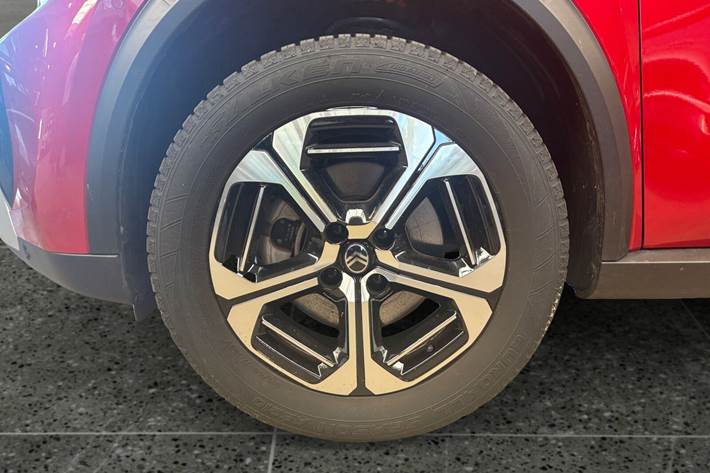 Rød Citroën e-C3 Aircross fra 2025