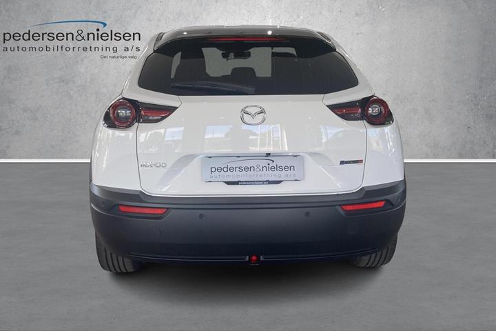 Hvid Mazda MX-30 fra 2025