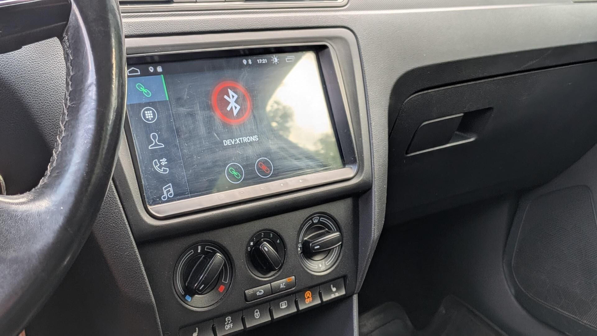 Hvid Skoda Rapid fra 2013