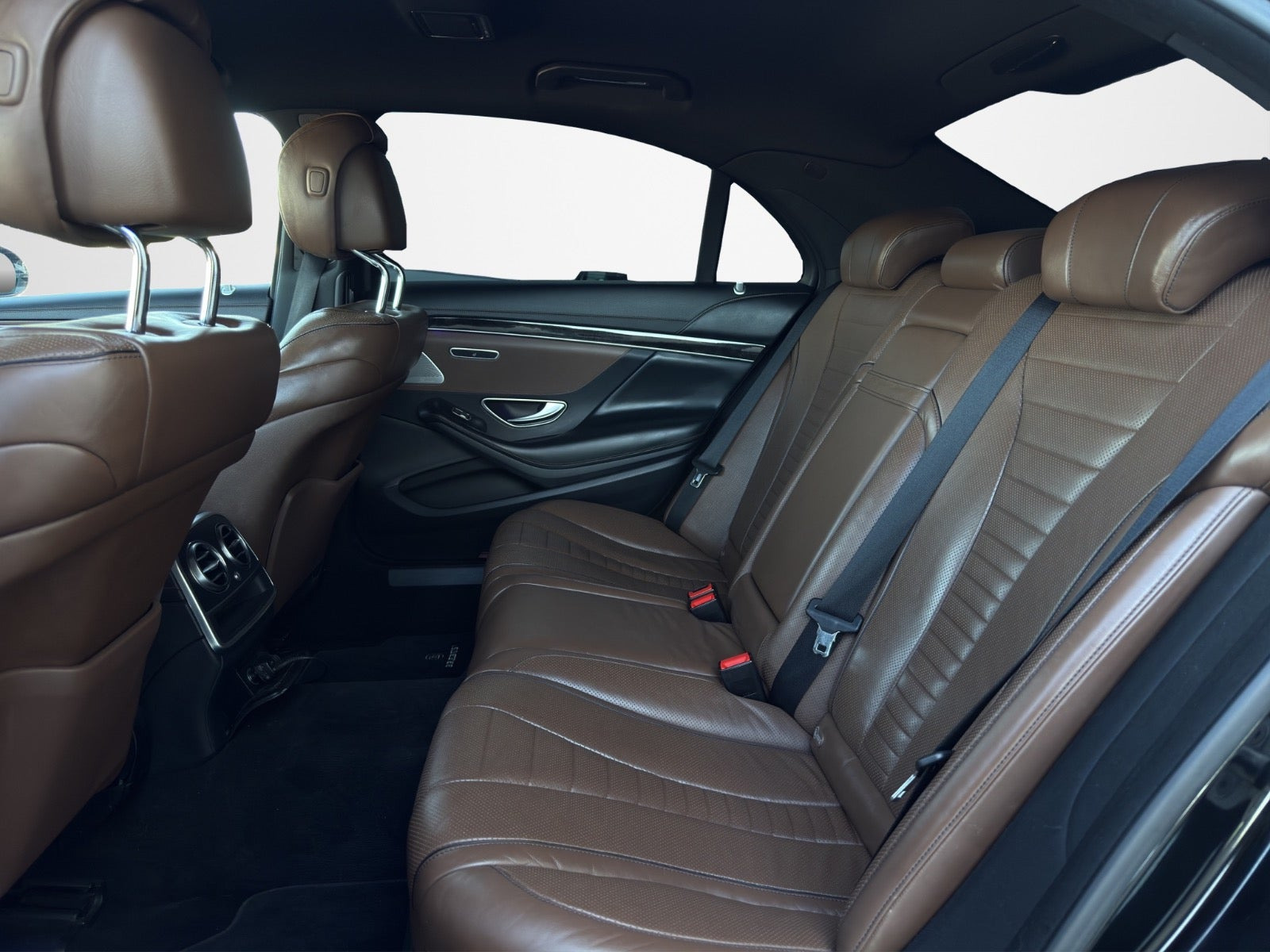 Brun Mercedes S500 fra 2014