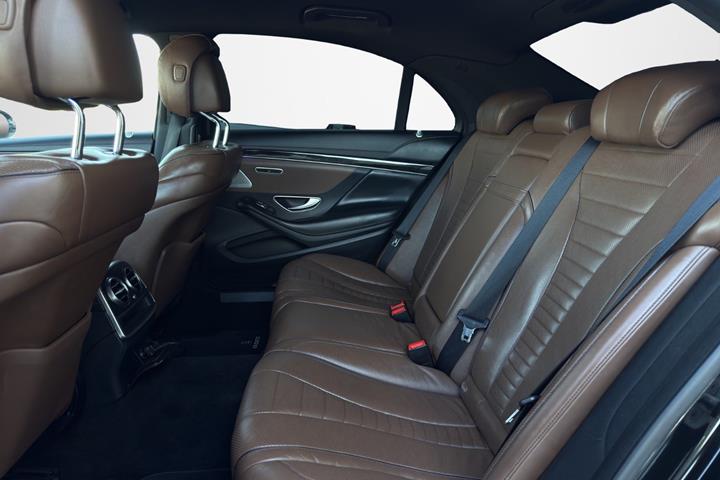 Brun Mercedes S500 fra 2014