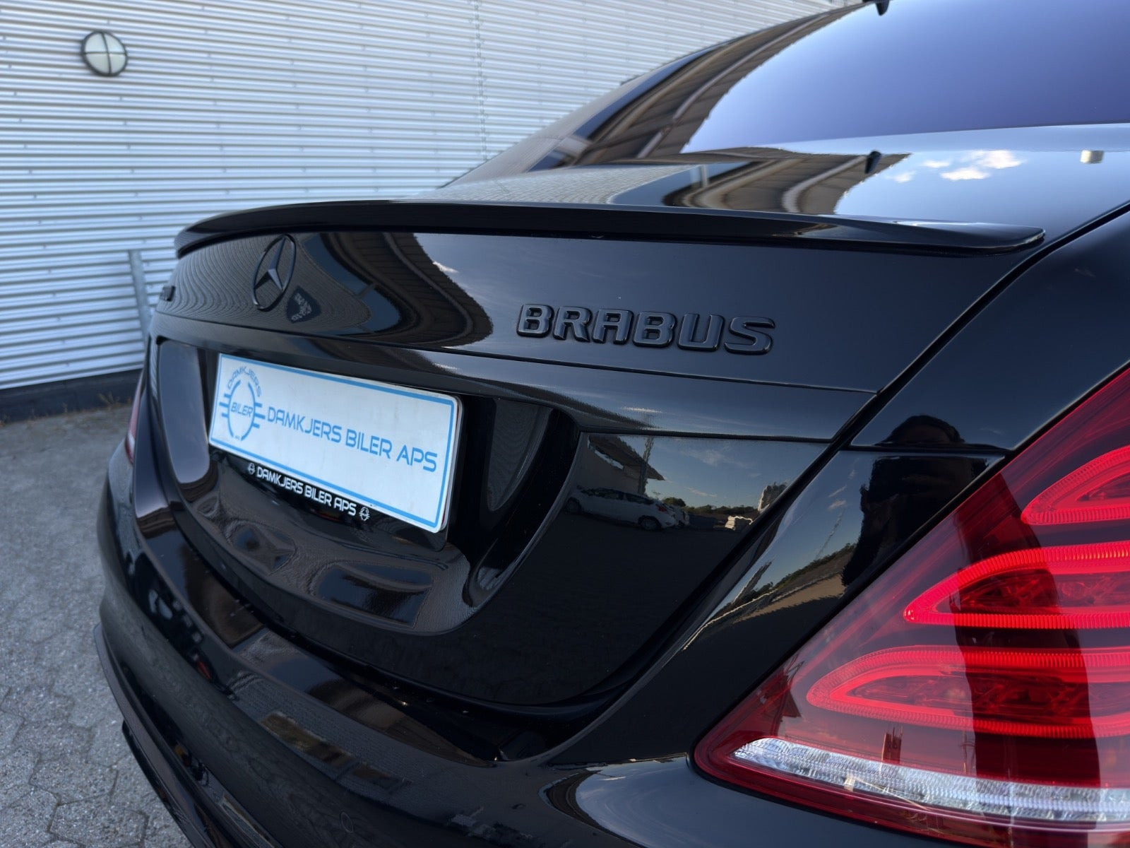 Brun Mercedes S500 fra 2014