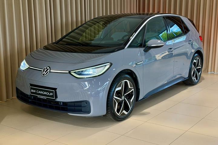 Grå VW ID.3 fra 2021 set udefra