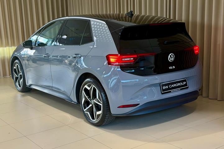 Grå VW ID.3 fra 2021