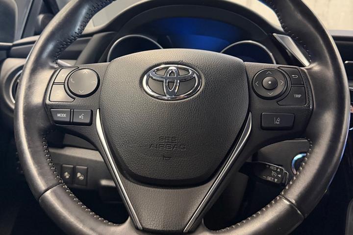 undefined Toyota Auris fra 2016