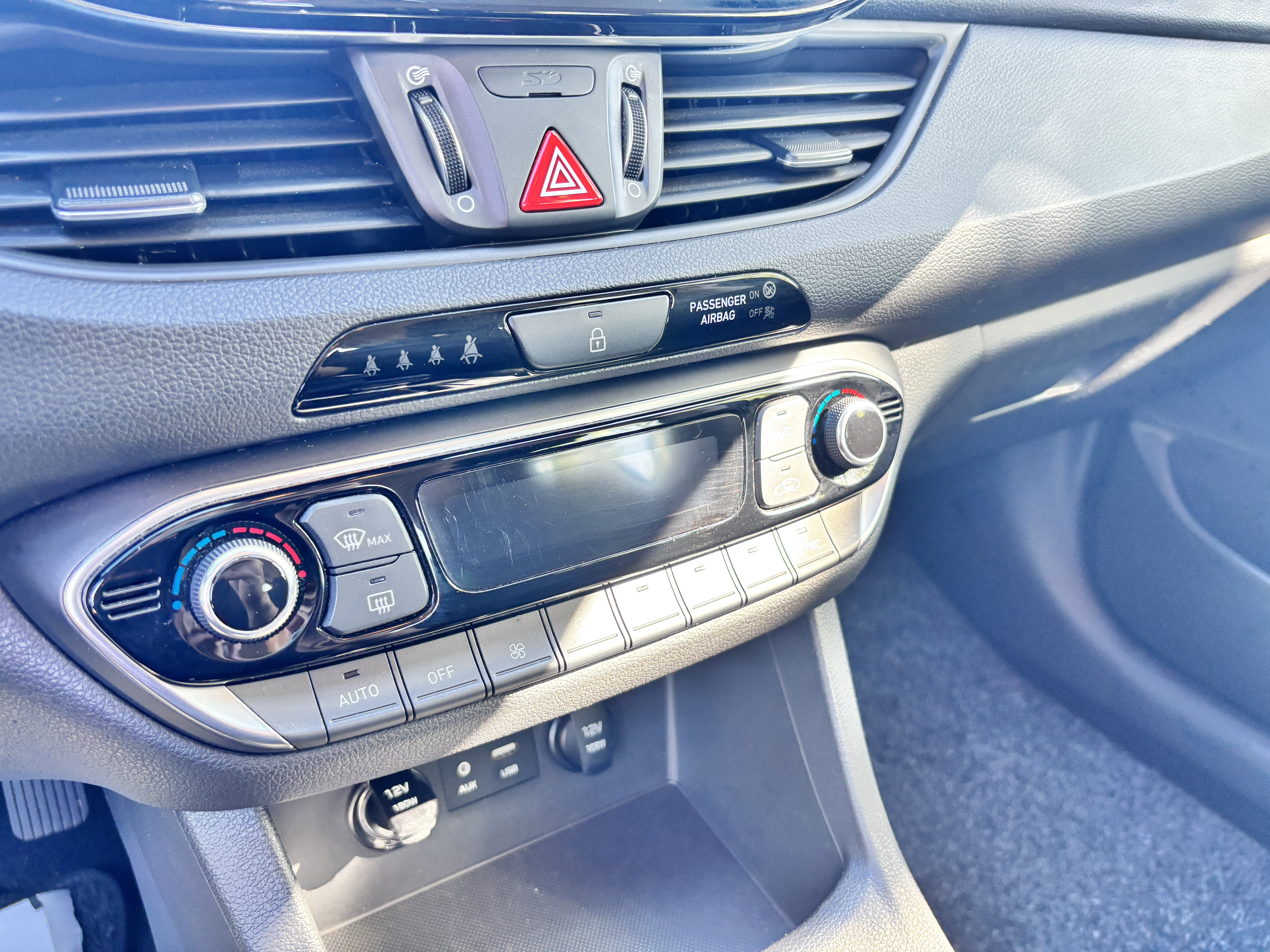 Blå Hyundai i30 fra 2018