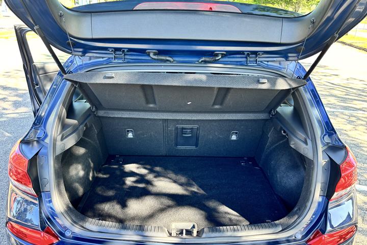 Blå Hyundai i30 fra 2018