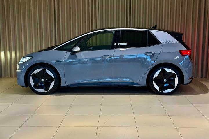 Grå VW ID.3 fra 2021