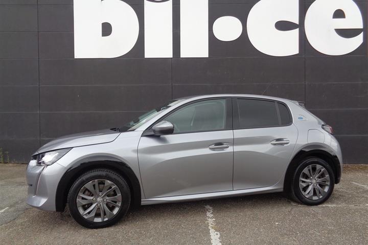 Grå Peugeot e-208 fra 2022