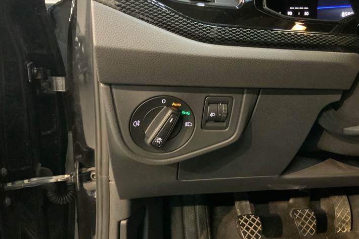 Sort VW Polo fra 2022