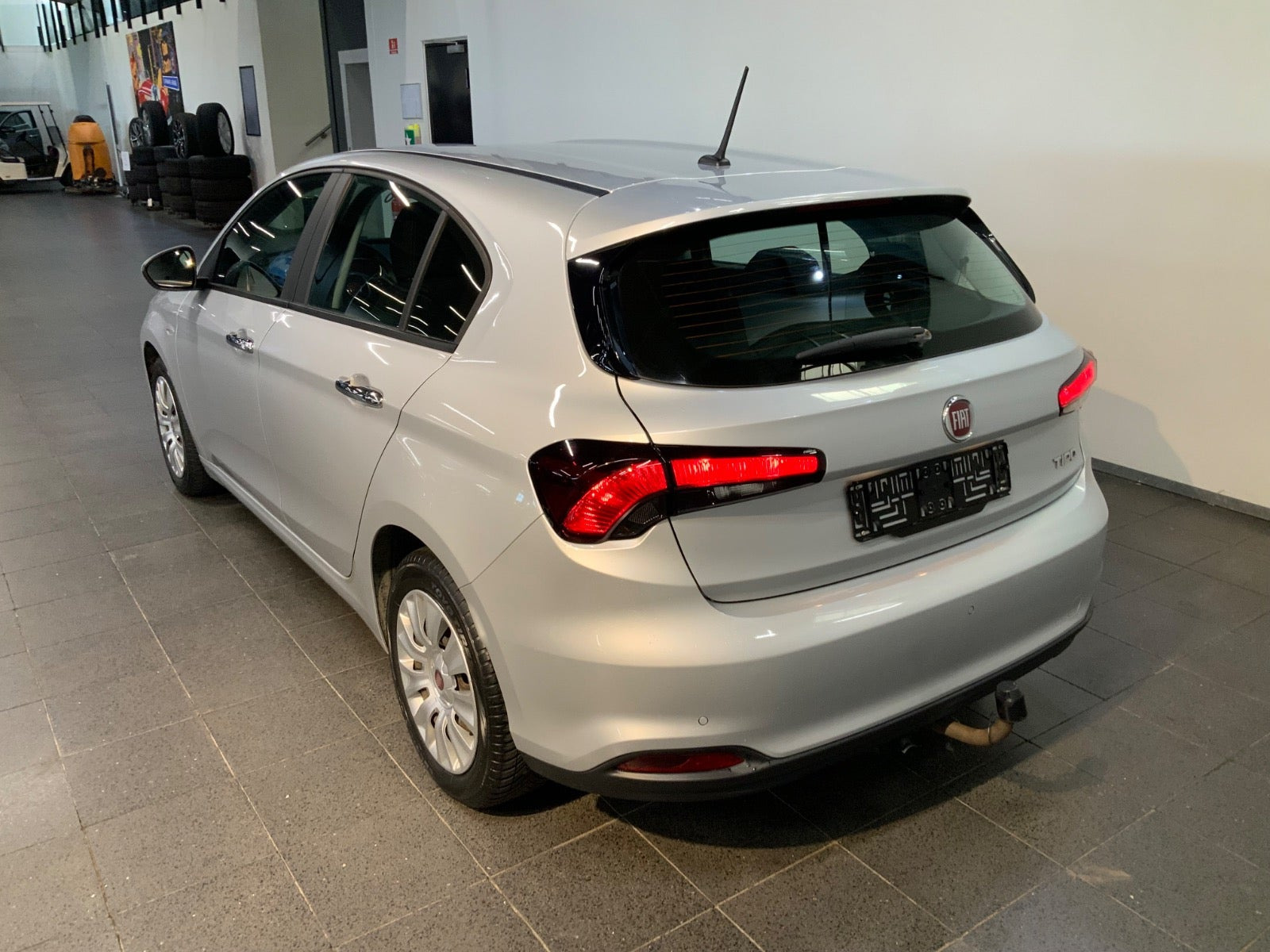 Sølv Fiat Tipo fra 2018