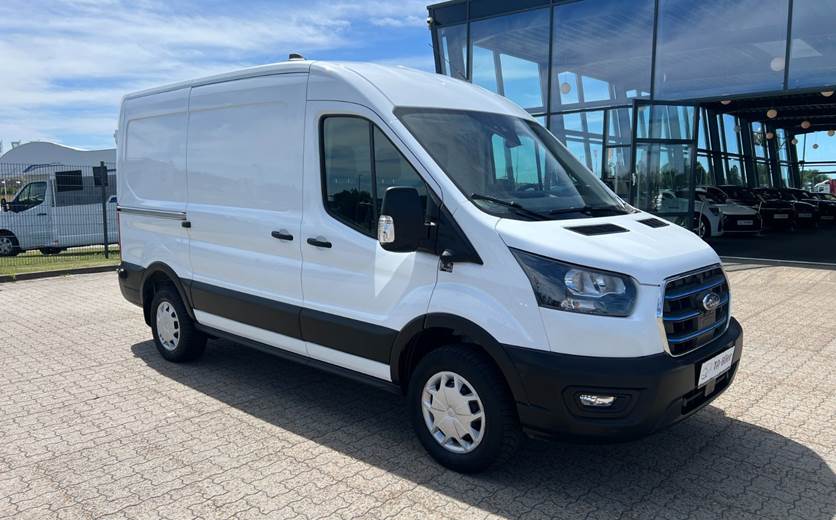 Ford E-Transit 390 L2 Van 68 Trend H2 RWD