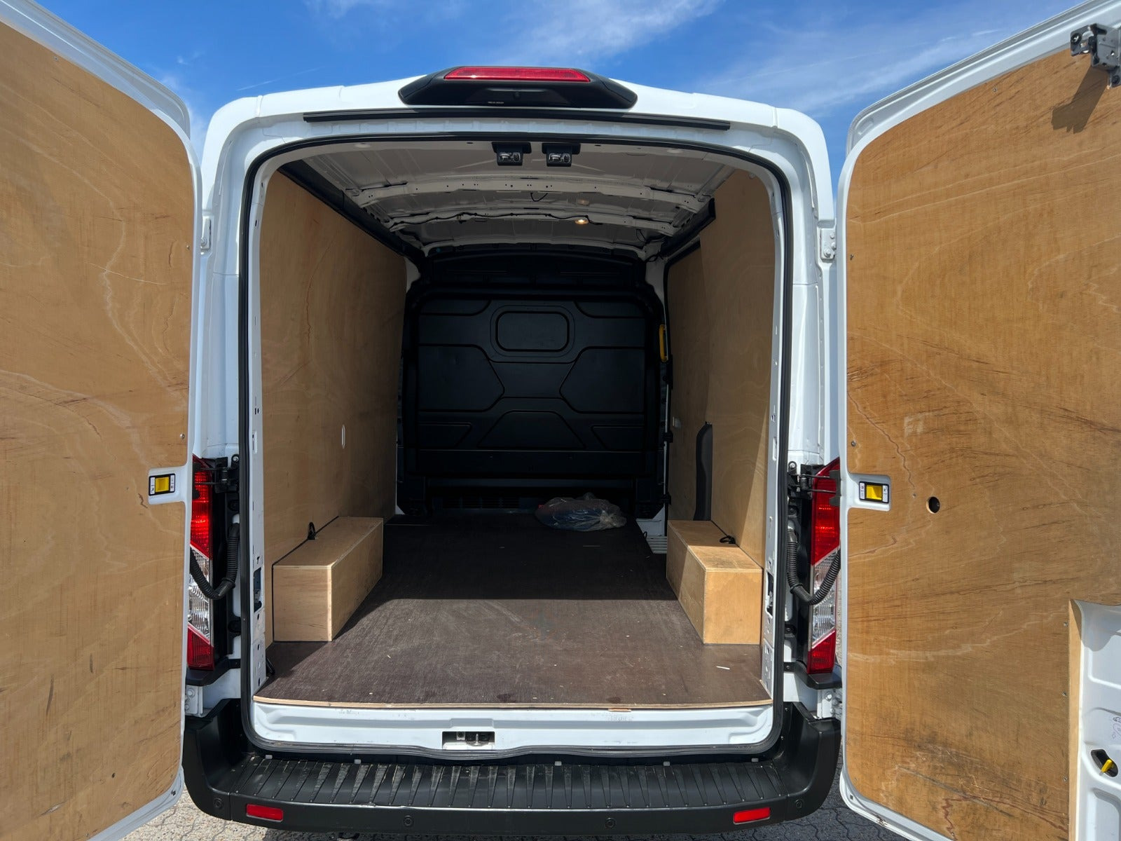 Hvid Ford E-Transit 390 L2 Van fra 2022