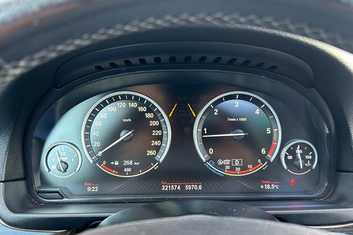 Blå BMW 520d fra 2015