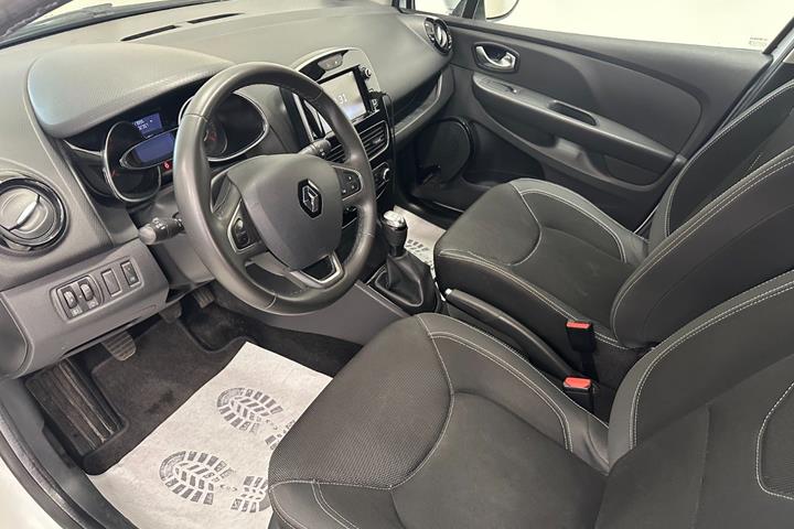 Hvid Renault Clio IV fra 2017