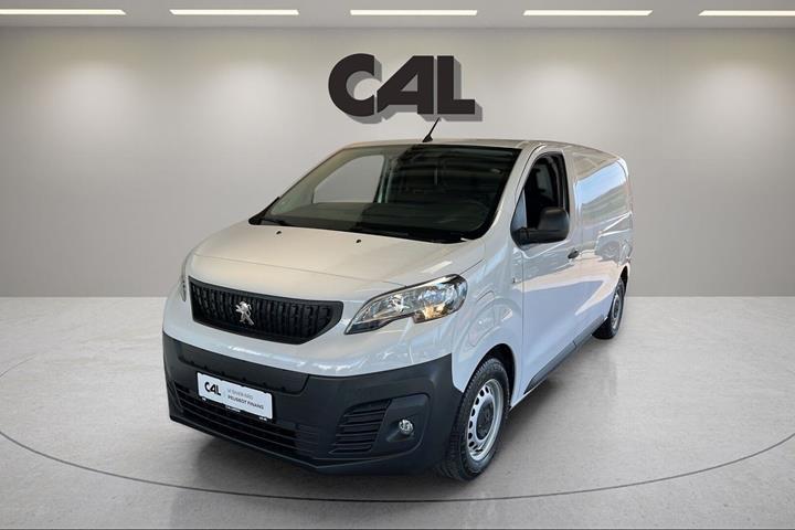 Hvid Peugeot e-Expert fra 2024 set udefra