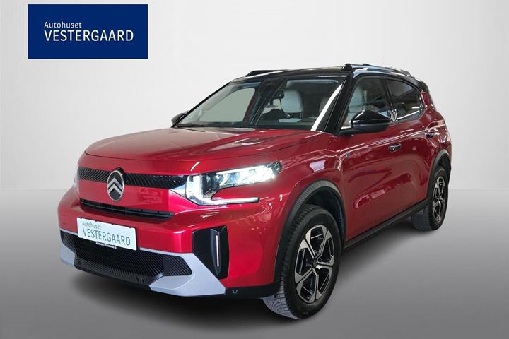 Rød Citroën e-C3 Aircross fra 2025 set udefra