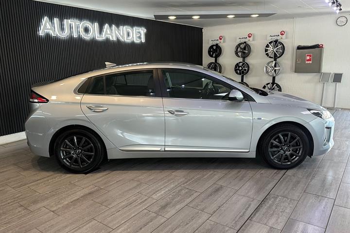 Sølv Hyundai Ioniq fra 2020
