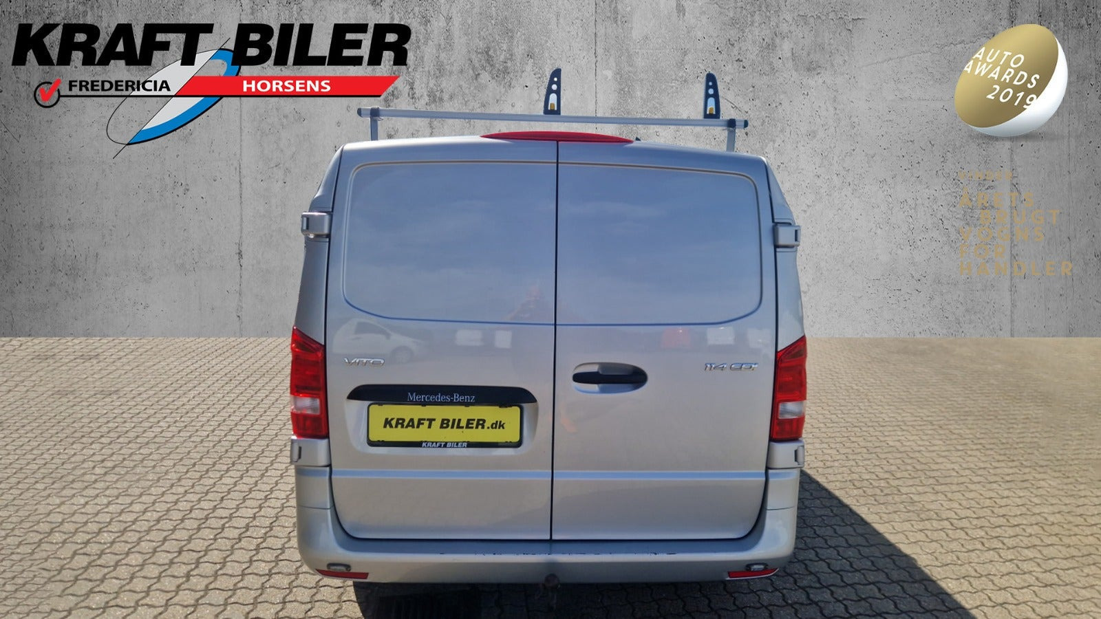 Sølv Mercedes Vito 114 fra 2021