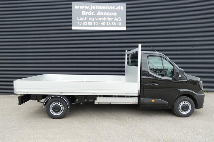 Sort Renault Master V T35 fra 2026